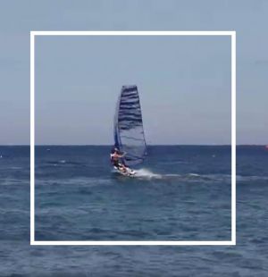 windsurf_spot_cyclades_santorini_kamari_2